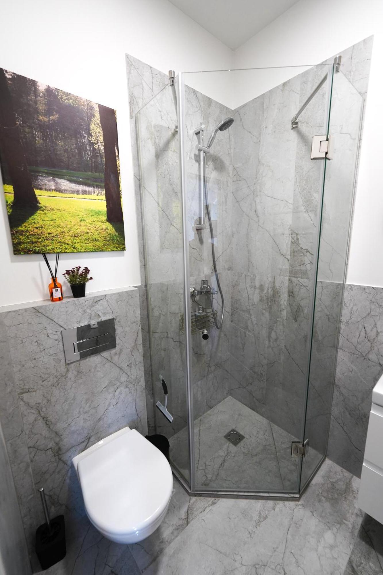 Amber Light Self-Check-In Apartments Kaunas Exterior foto